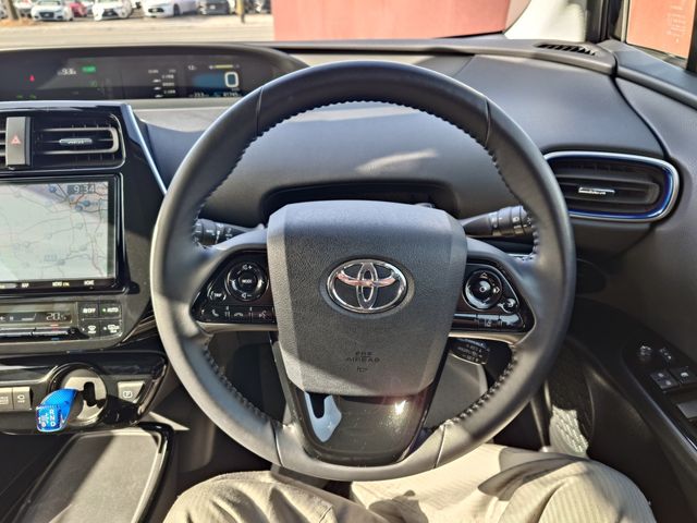 TOYOTA PRIUS 2022 Image 31