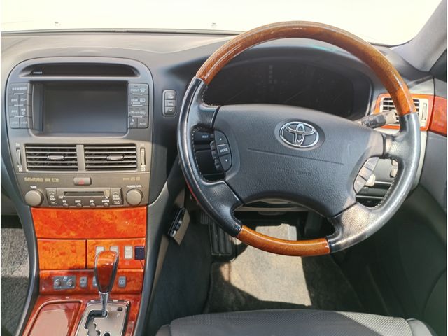 TOYOTA CELSIOR 2005 Image 31