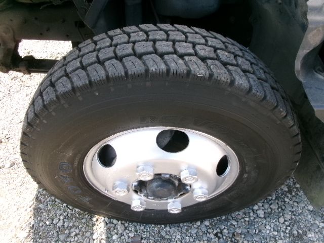 HINO DUTRO 2007 Image 31