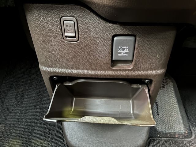 HONDA N BOX 2022 Image 31