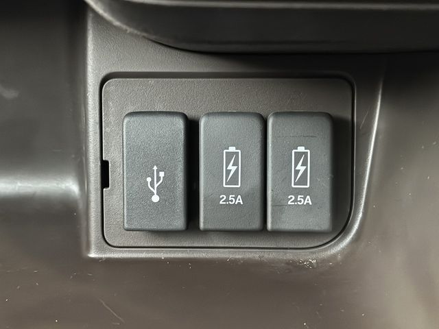 HONDA N BOX 2022 Image 31