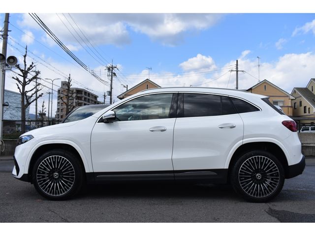 MERCEDES BENZ EQA 2025 Image 31