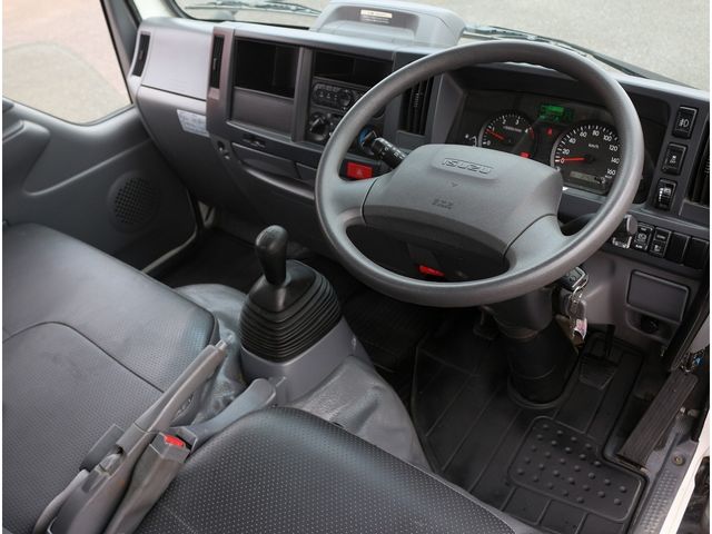 ISUZU ELF 2020 Image 31