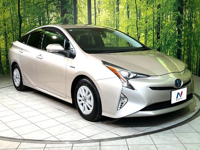 TOYOTA PRIUS 2016 Image 31