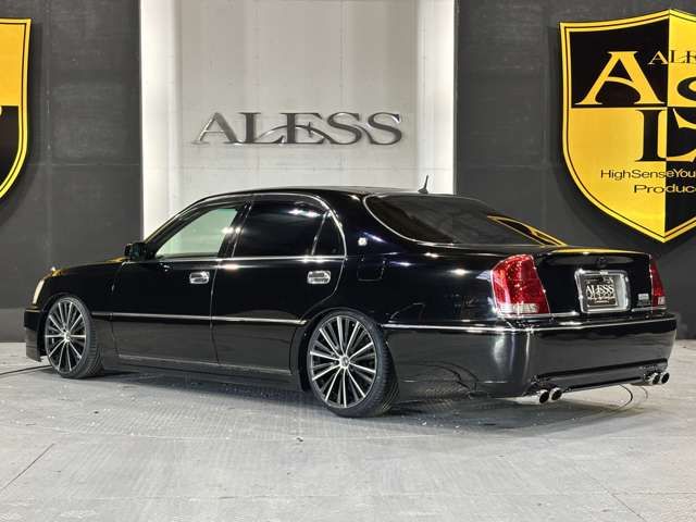 TOYOTA CROWN MAJESTA 2000 Image 31