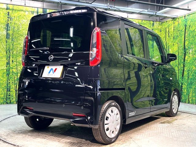 NISSAN ROOX 2022 Image 31