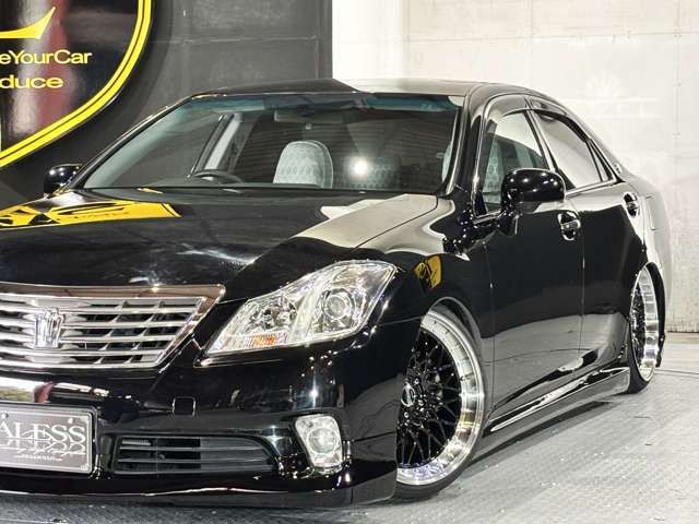 TOYOTA CROWN SEDAN 2010 Image 31