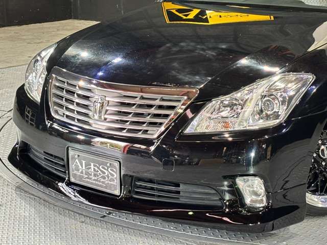 TOYOTA CROWN SEDAN 2010 Image 31