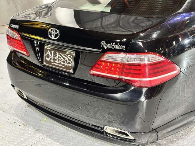 TOYOTA CROWN SEDAN 2010 Image 31