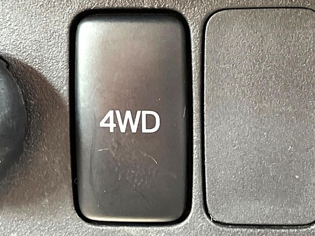 DAIHATSU HIJET TRUCK 4WD 2018 Image 31