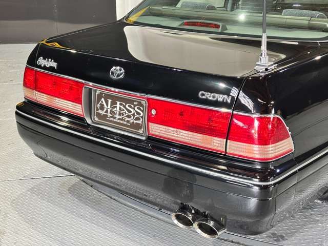 TOYOTA CROWN SEDAN 1998 Image 31