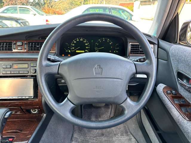 TOYOTA CROWN SEDAN 1998 Image 31