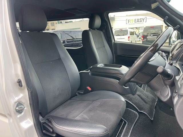 TOYOTA HIACE VAN 2WD 2023 Image 31