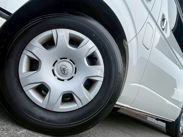 TOYOTA HIACE VAN 2WD 2023 Image 31