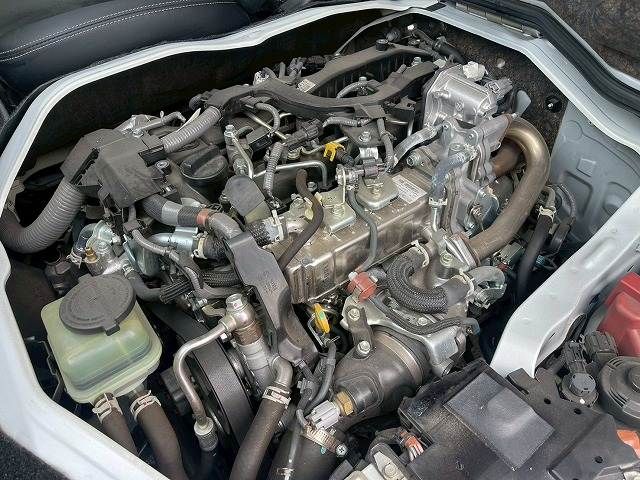 TOYOTA HIACE VAN 2WD 2023 Image 31