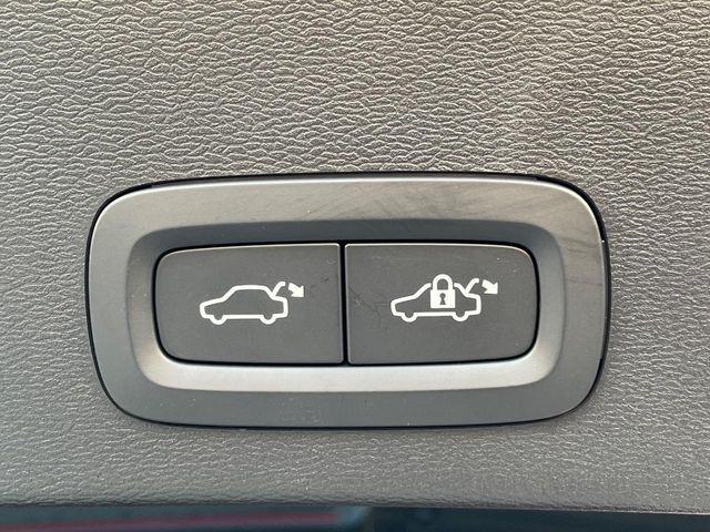 VOLVO XC40 2022 Image 31