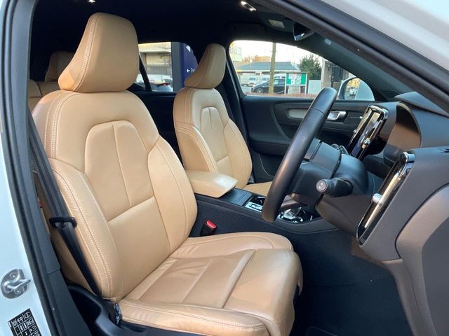 VOLVO XC40 2022 Image 31