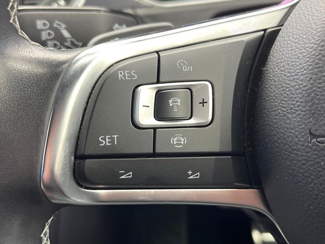 VOLKSWAGEN T-ROC 2020 Image 31