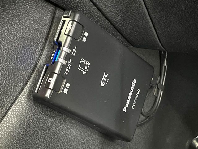 NISSAN JUKE 2012 Image 31