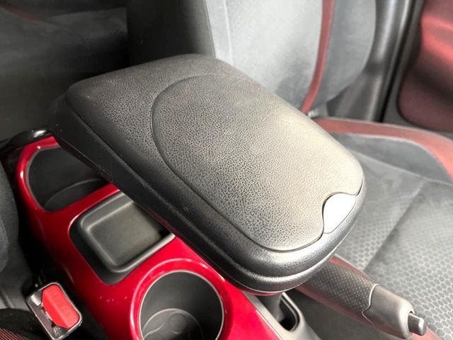 NISSAN JUKE 2012 Image 31