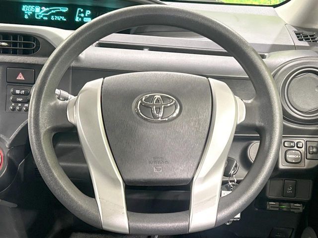 TOYOTA AQUA 2013 Image 31
