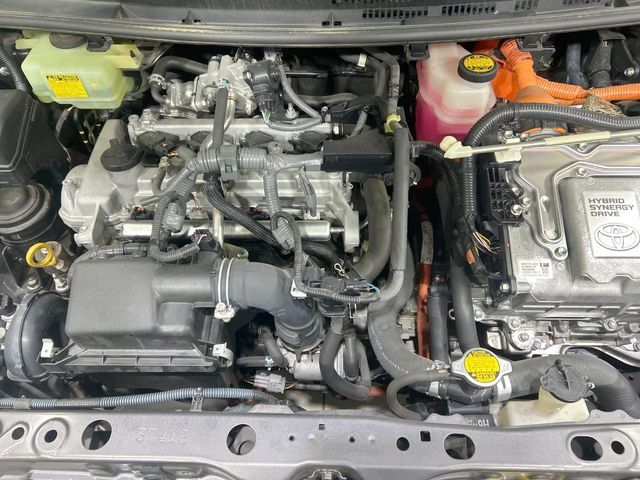 TOYOTA AQUA 2013 Image 31