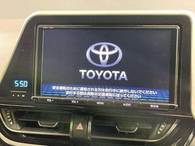 TOYOTA C-HR 2017 Image 31