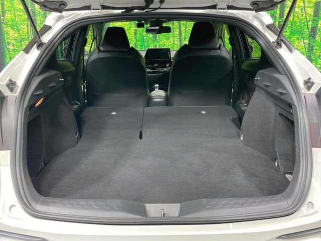 TOYOTA C-HR 2017 Image 31