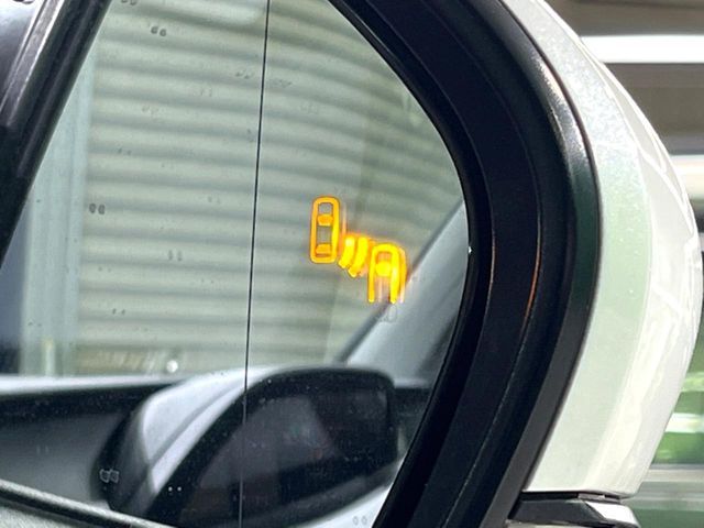 TOYOTA PRIUS 2022 Image 31