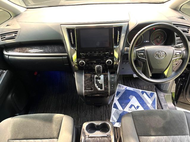 TOYOTA ALPHARD 2021 Image 31