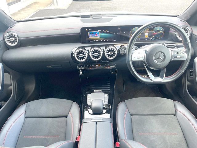 MERCEDES BENZ CLA SH 2021 Image 31