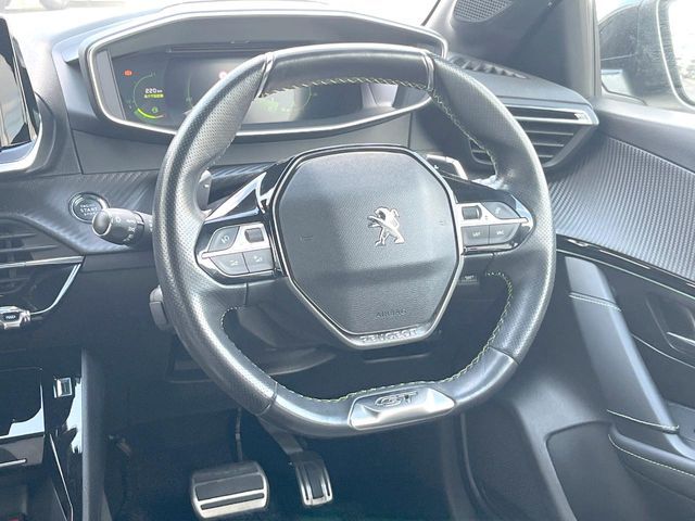 PEUGEOT 208 2020 Image 31