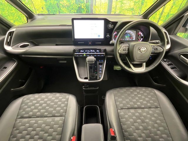 TOYOTA VOXY 2024 Image 31