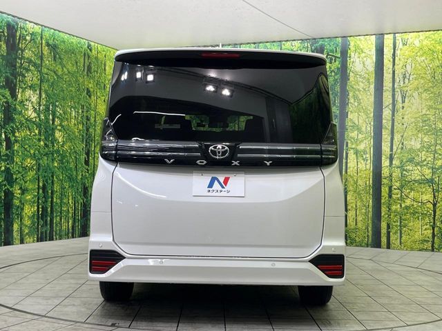 TOYOTA VOXY 2024 Image 31