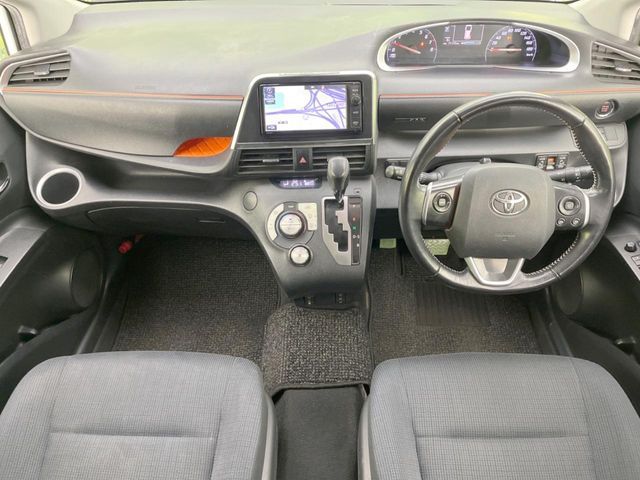 TOYOTA SIENTA 2016 Image 31