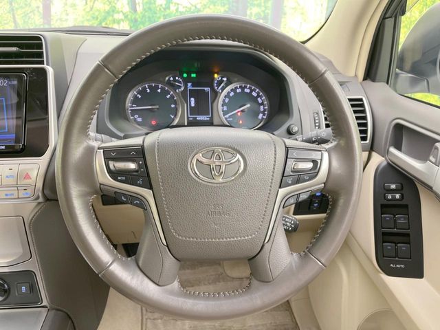 TOYOTA LANDCRUISER PRADO 2021 Image 31