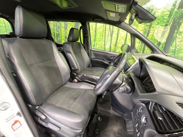 TOYOTA NOAH 2019 Image 31