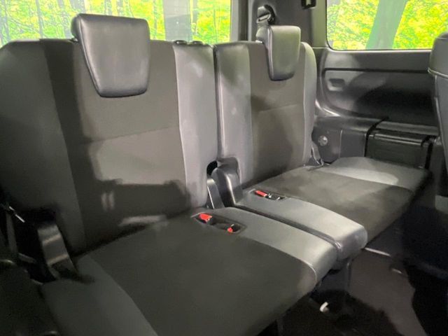 TOYOTA NOAH 2019 Image 31