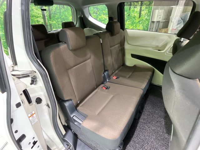 TOYOTA SIENTA HYBRID 2016 Image 31