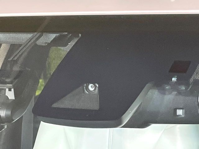 TOYOTA PRIUS 2017 Image 31