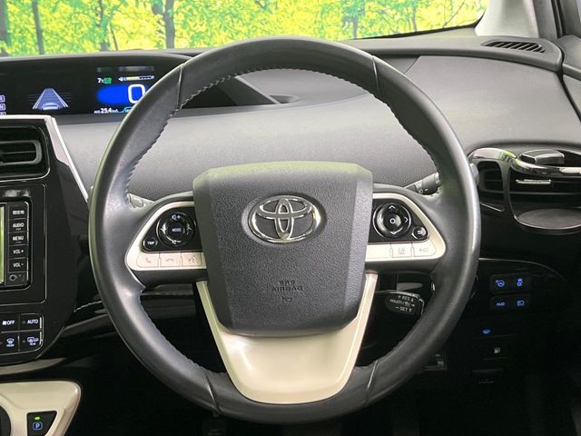 TOYOTA PRIUS 2017 Image 31