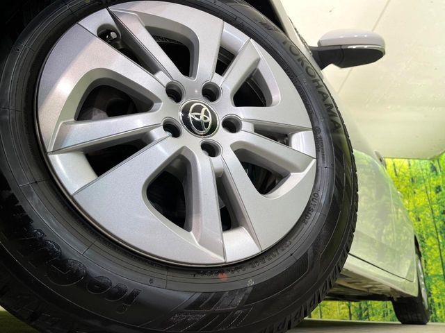 TOYOTA PRIUS 2017 Image 31