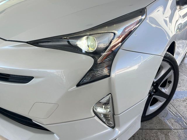 TOYOTA PRIUS 2016 Image 31