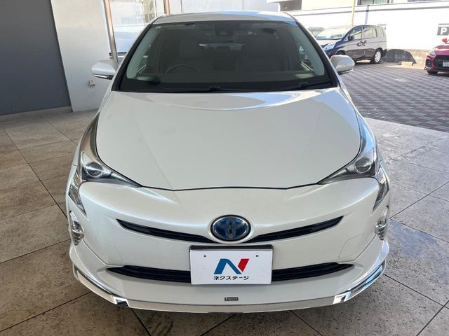 TOYOTA PRIUS 2016 Image 31