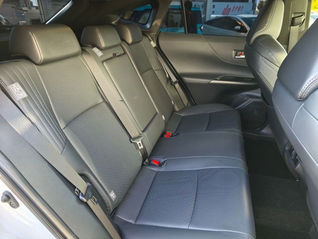 TOYOTA HARRIER HYBRID 2023 Image 31