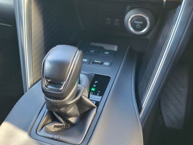 TOYOTA HARRIER HYBRID 2023 Image 31