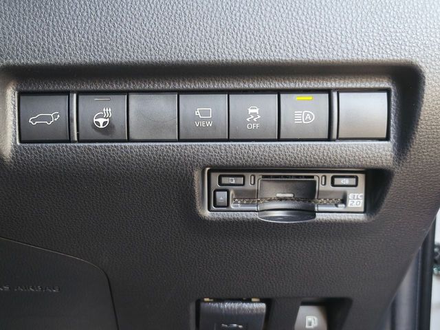 TOYOTA HARRIER HYBRID 2023 Image 31