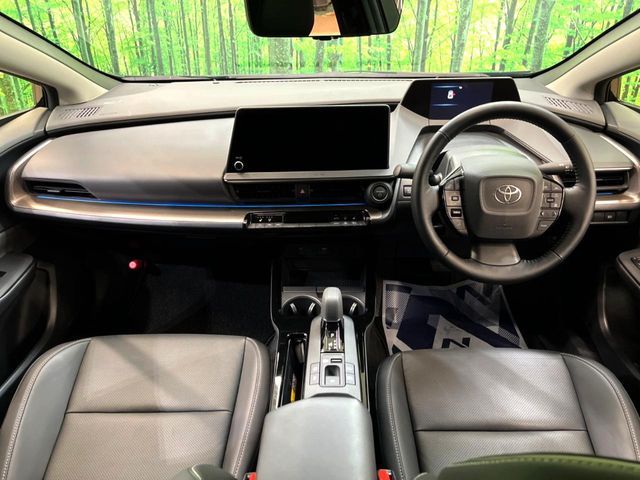 TOYOTA PRIUS PHV 2024 Image 31
