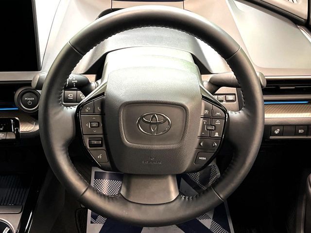 TOYOTA PRIUS PHV 2024 Image 31