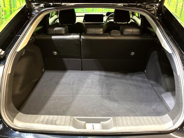 TOYOTA PRIUS PHV 2024 Image 31